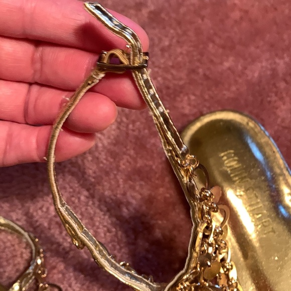 Colin Stewart Gold Ring Embellished Flat Sandals 🔴 - Picture 8 of 13